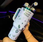 🔥40OZ Stitch Cup 1200ML 🥰 Straw Topper as Free Gift🎁 – Bild 4